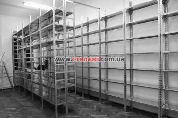 Стелажі для архіву. Академія мистецтв, Львів